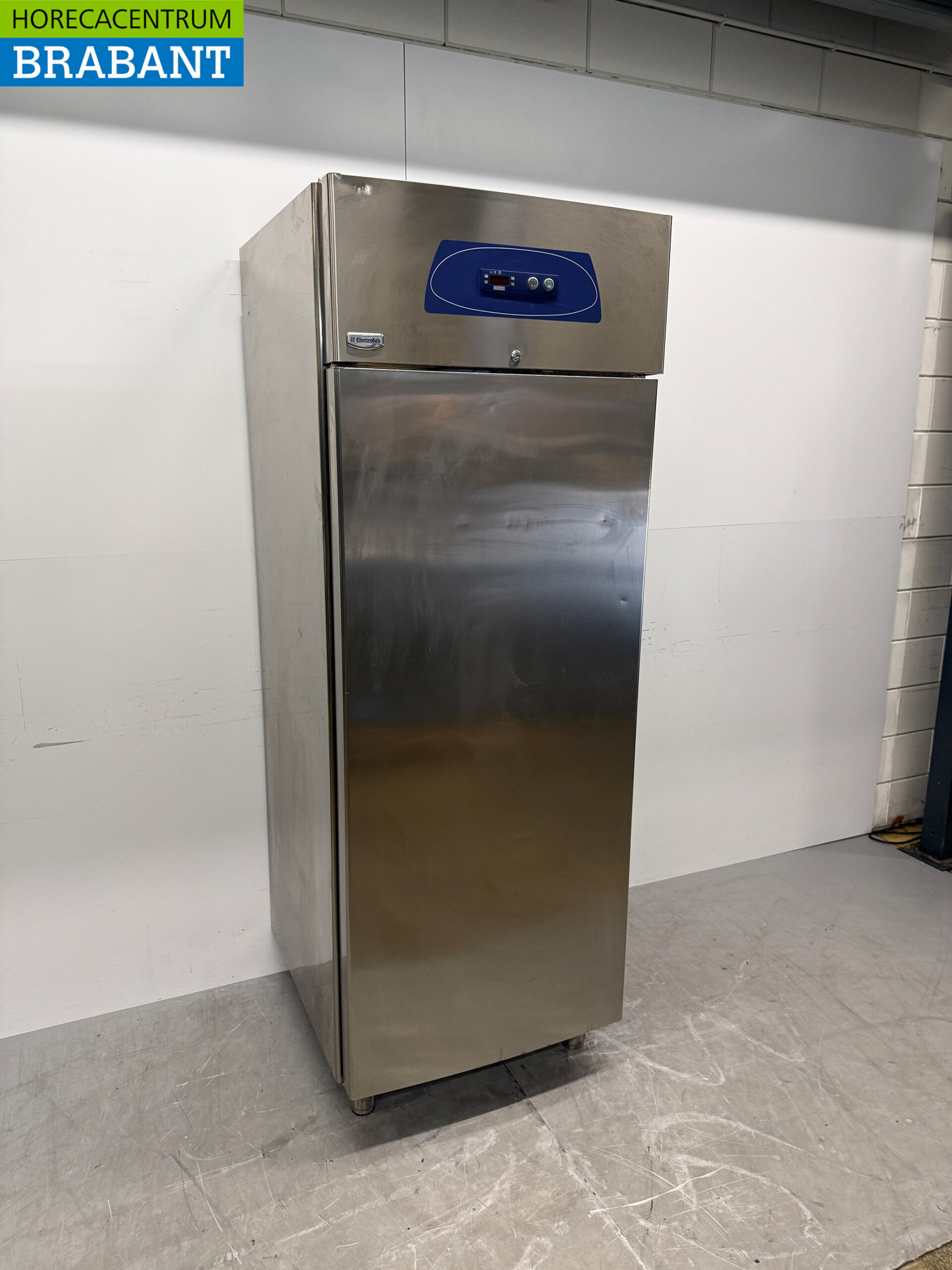 Congélateur Electrolux en acier inoxydable 700 litres 230V Horeca – Image 2