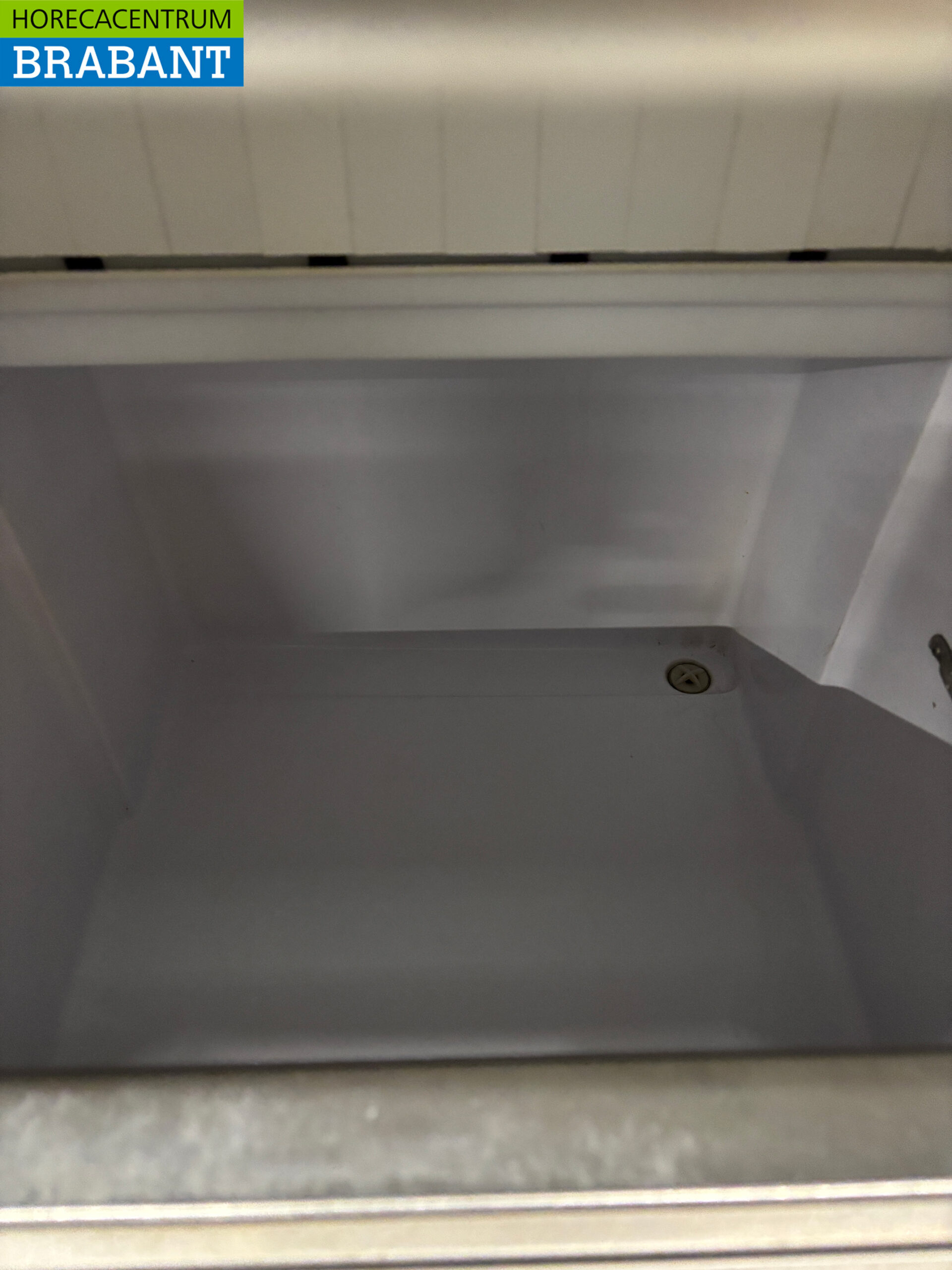 Machine à glaçons Masterfrost en acier inoxydable 60 kilos par jour 230V Horeca – Image 5