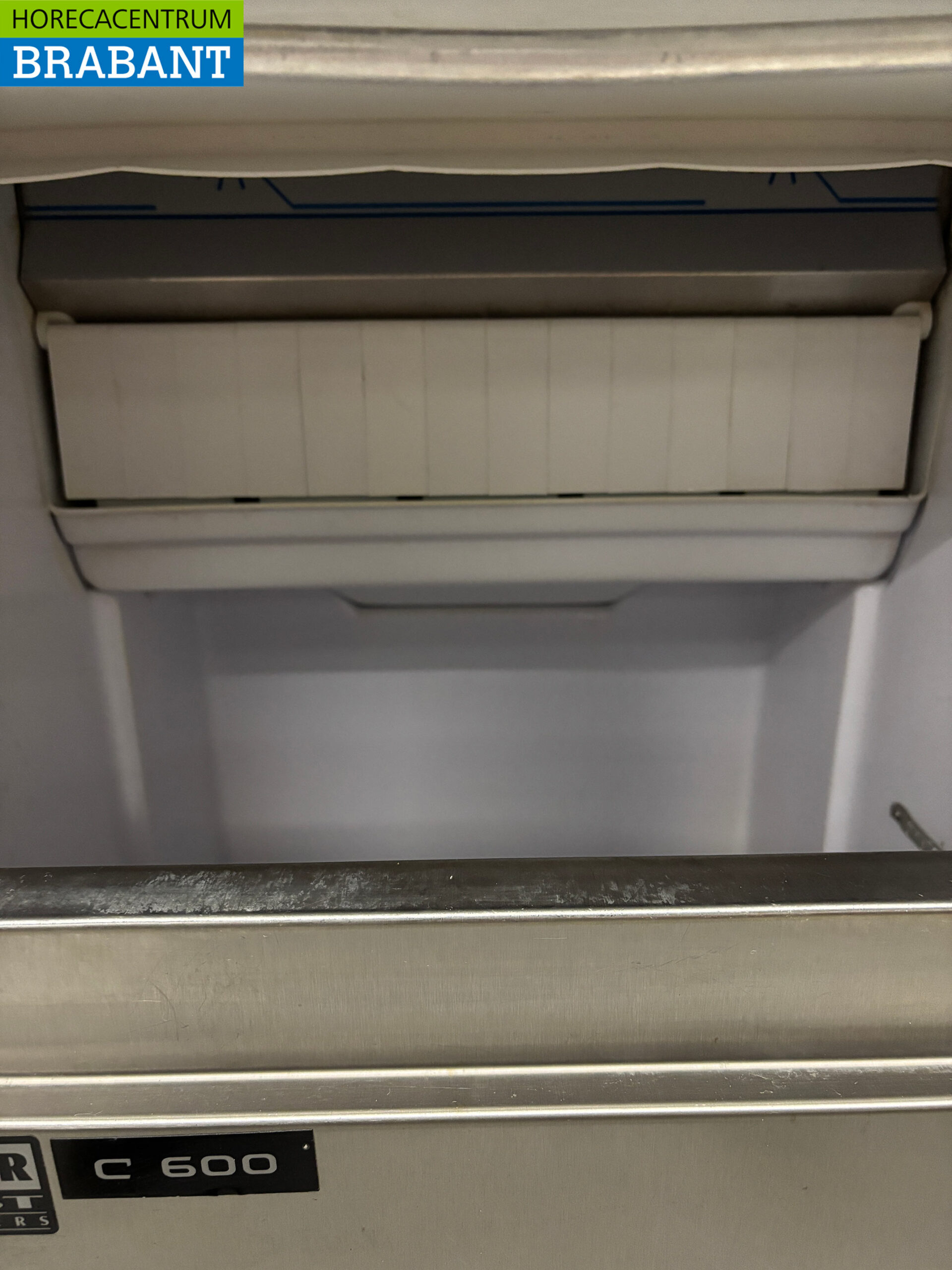 Machine à glaçons Masterfrost en acier inoxydable 60 kilos par jour 230V Horeca – Image 6