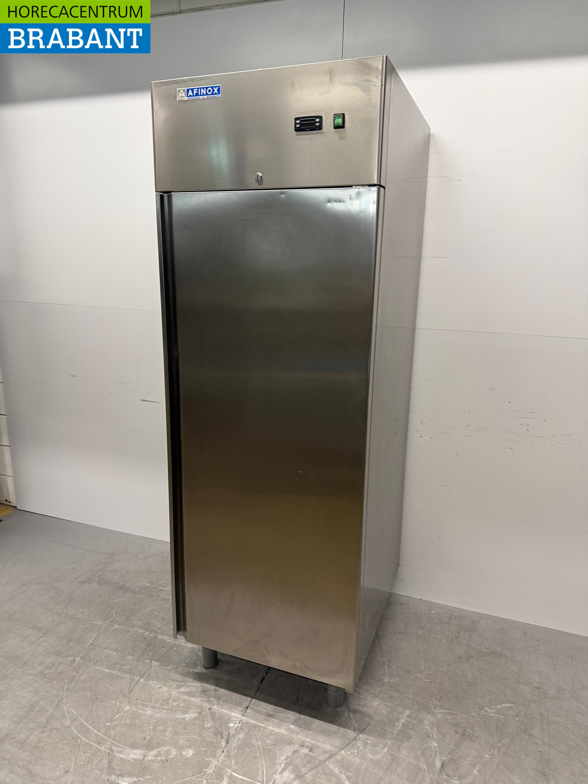 Réfrigérateur Afinox en acier inoxydable 700 litres 230V Horeca – Image 2