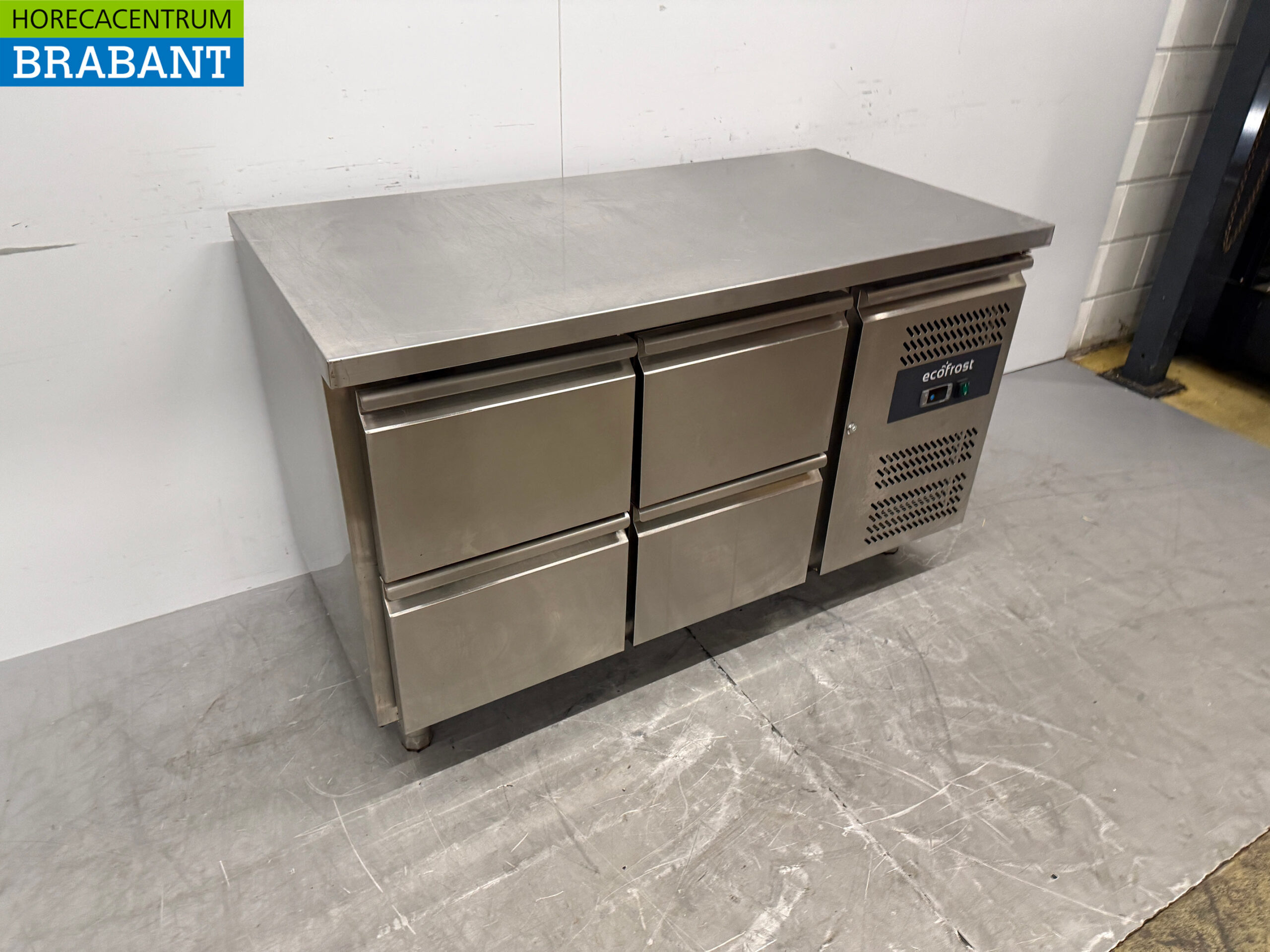 Etabli réfrigéré Ecofrost en acier inoxydable 4 tiroirs 136 cm 230V Horeca – Image 3