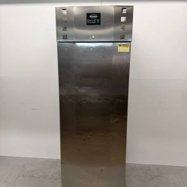 Réfrigérateur Combisteel en acier inoxydable 700 litres 230V Horeca