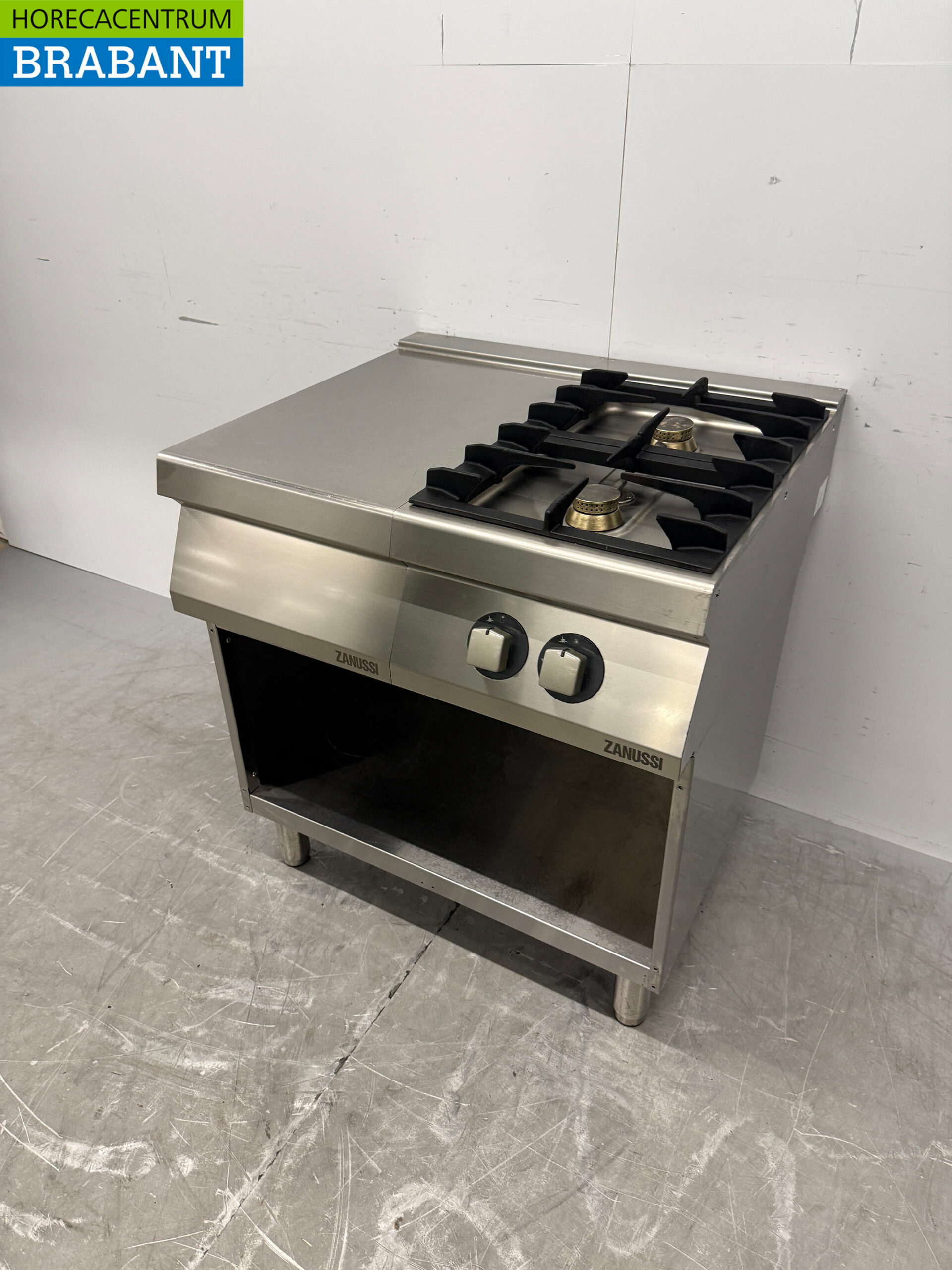 Plaque de cuisson Zanussi en acier inoxydable à 2 feux avec plan de travail 80 cm GAS Catering – Image 2