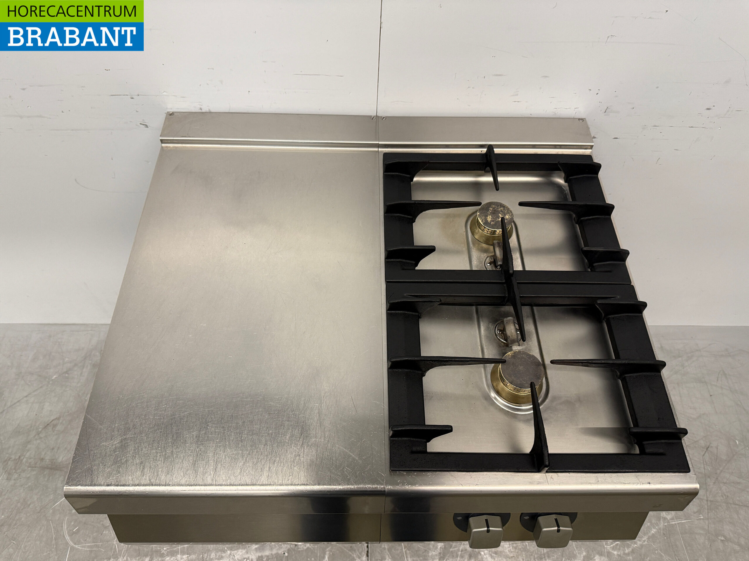 Plaque de cuisson Zanussi en acier inoxydable à 2 feux avec plan de travail 80 cm GAS Catering – Image 4