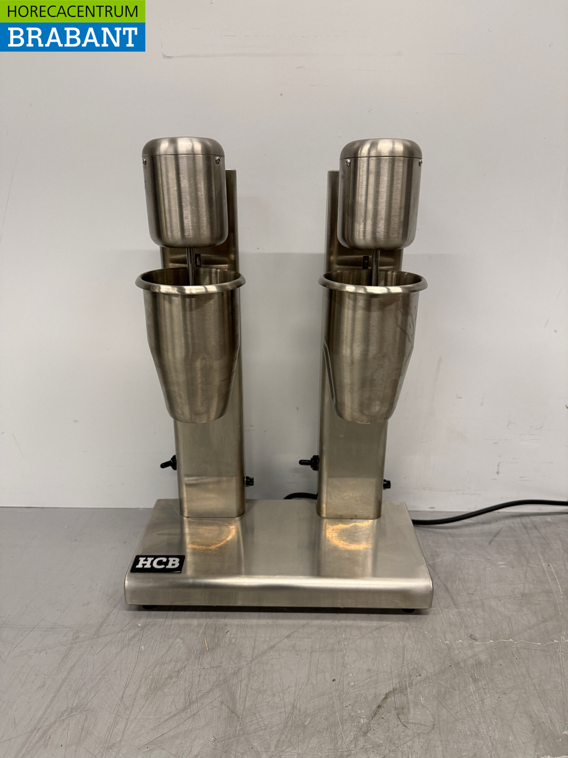 Double milk-shaker en acier inoxydable Milk shaker Milk shake mixer 2 x 750 ml 230V Horeca