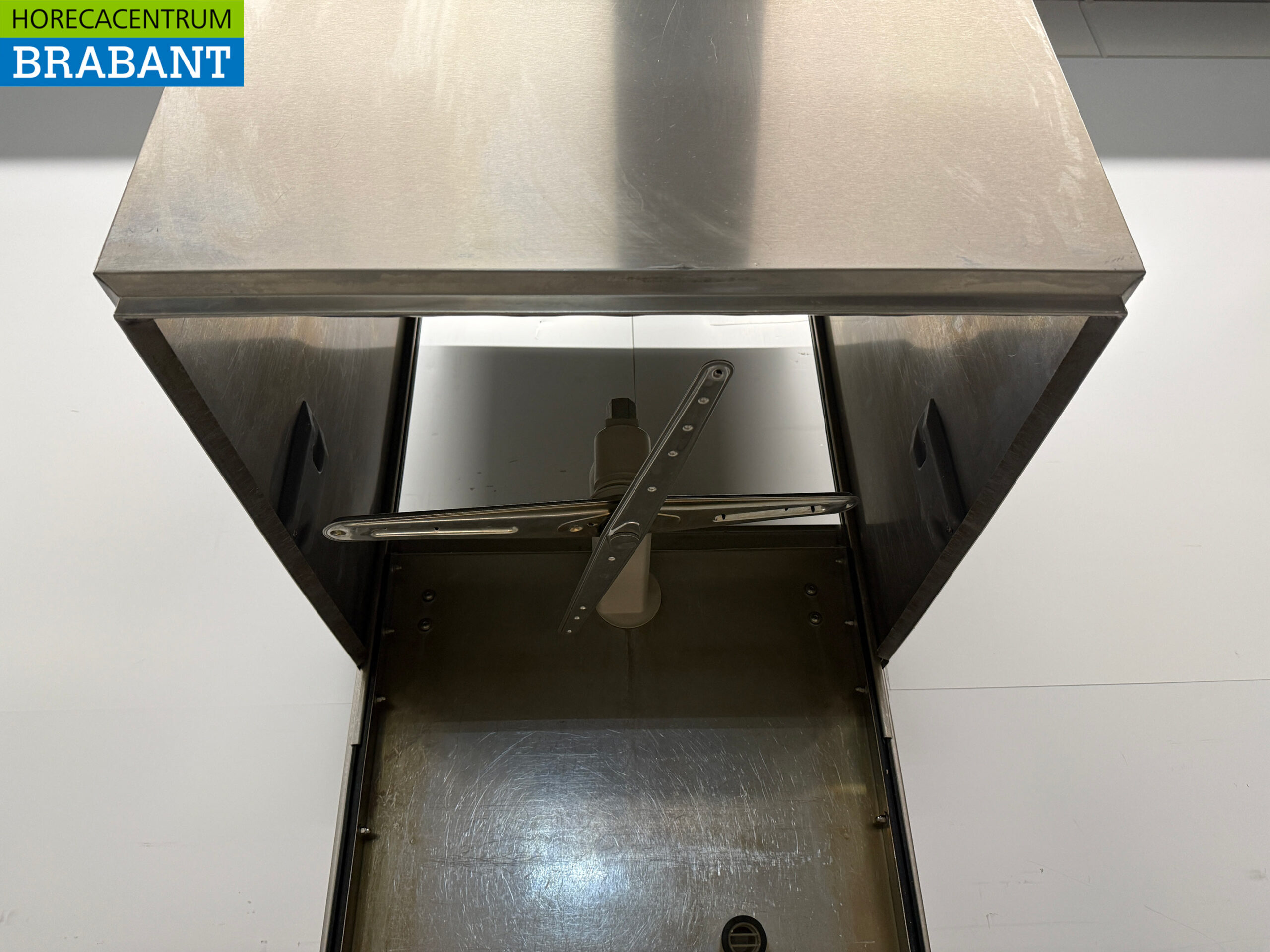 Lave-vaisselle à passage Meiko en acier inoxydable avec pompe de vidange 400V Horeca – Image 5