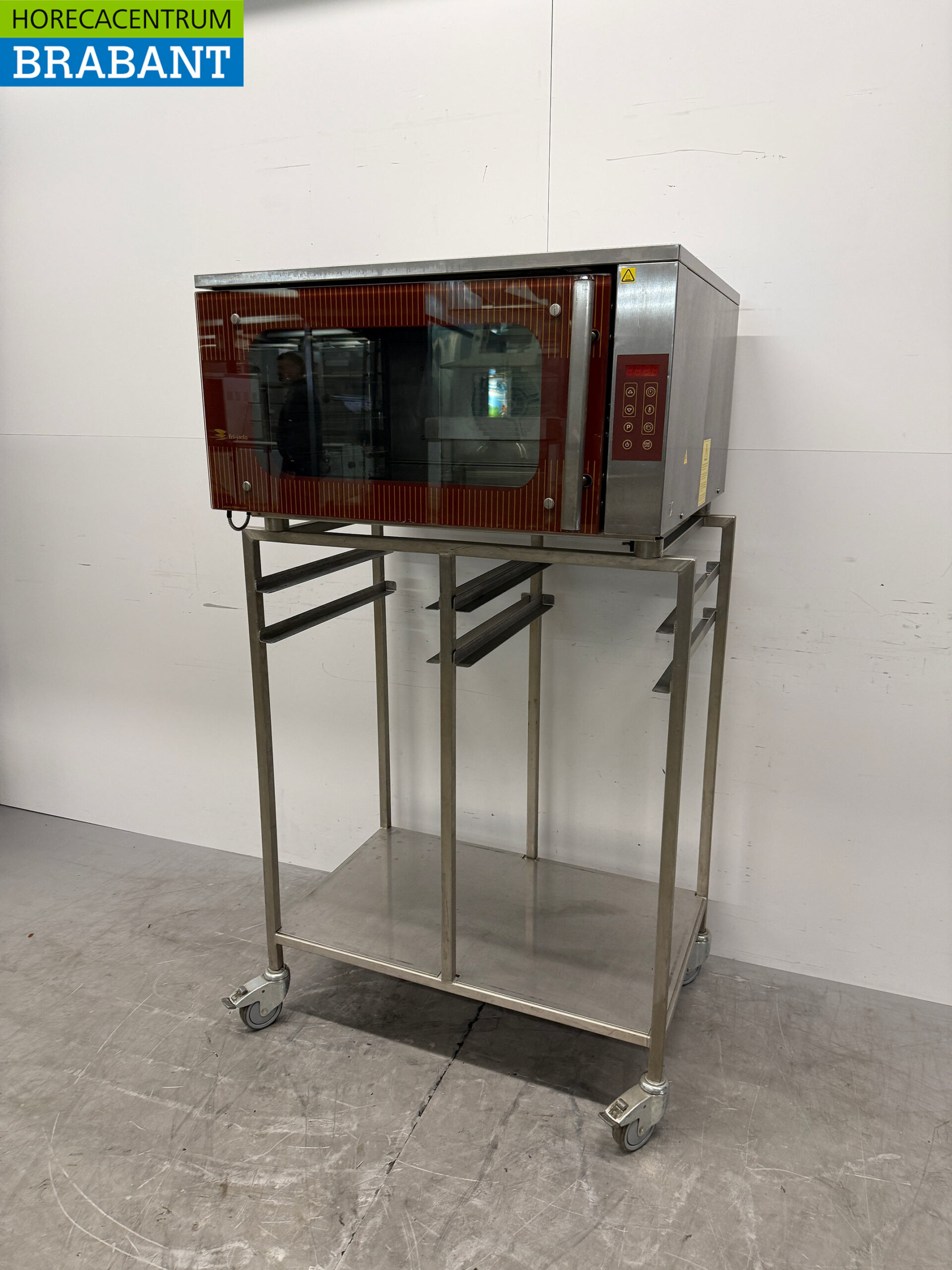 Four à convection Fri-Jado en acier inoxydable avec injection d'humidité 3 x 60/40 cm 230V Horeca – Image 2