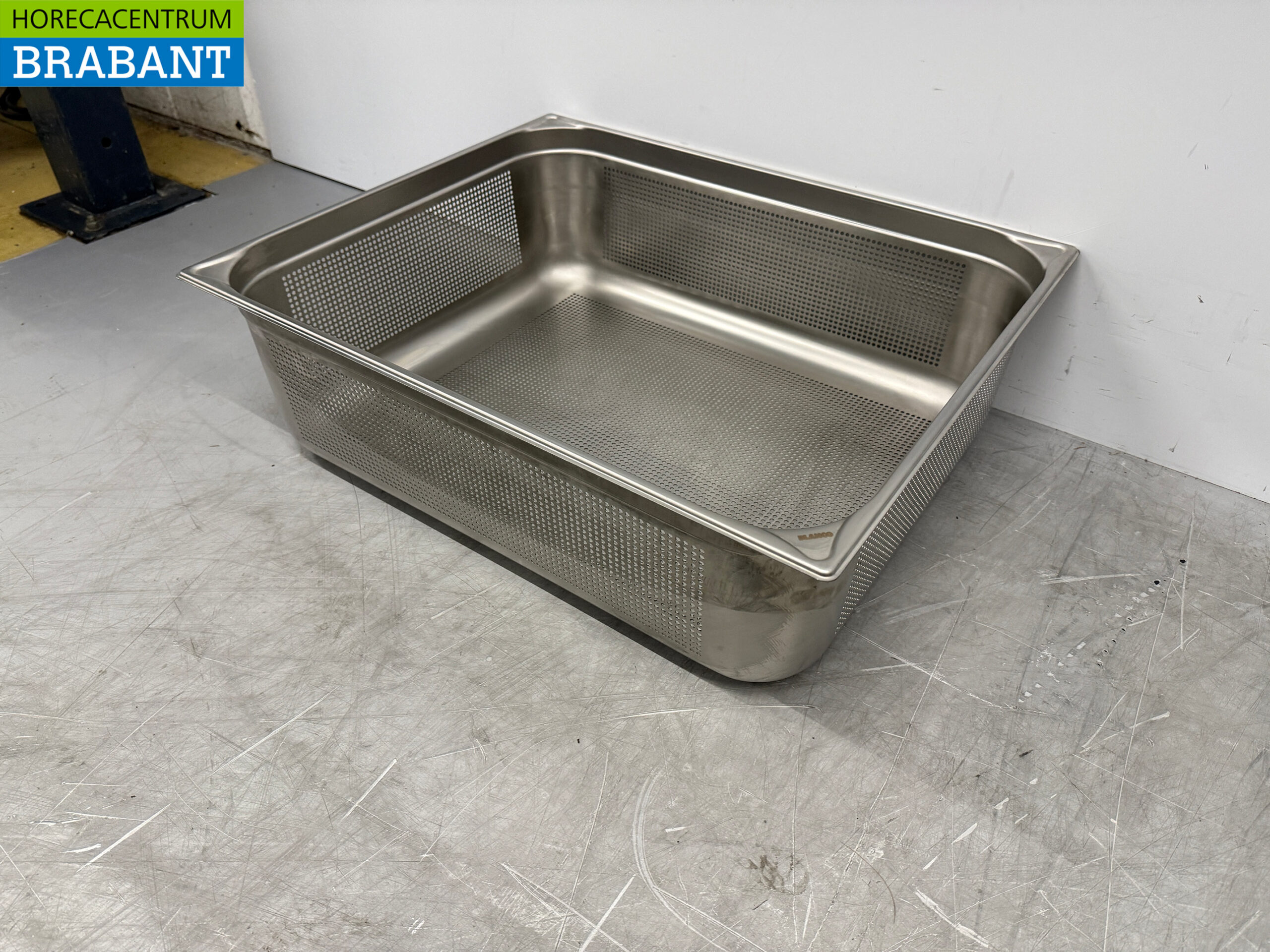 Acier inoxydable Blanco 2/1 GN - Bac gastronorme perforé 200 mm Restauration – Image 2