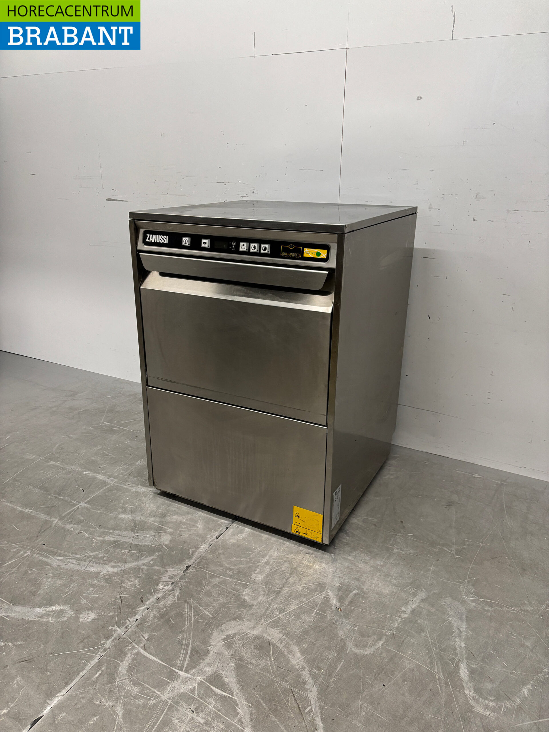 Lave-vaisselle Zanussi en acier inoxydable avec pompe de vidange 400V Horeca – Image 2