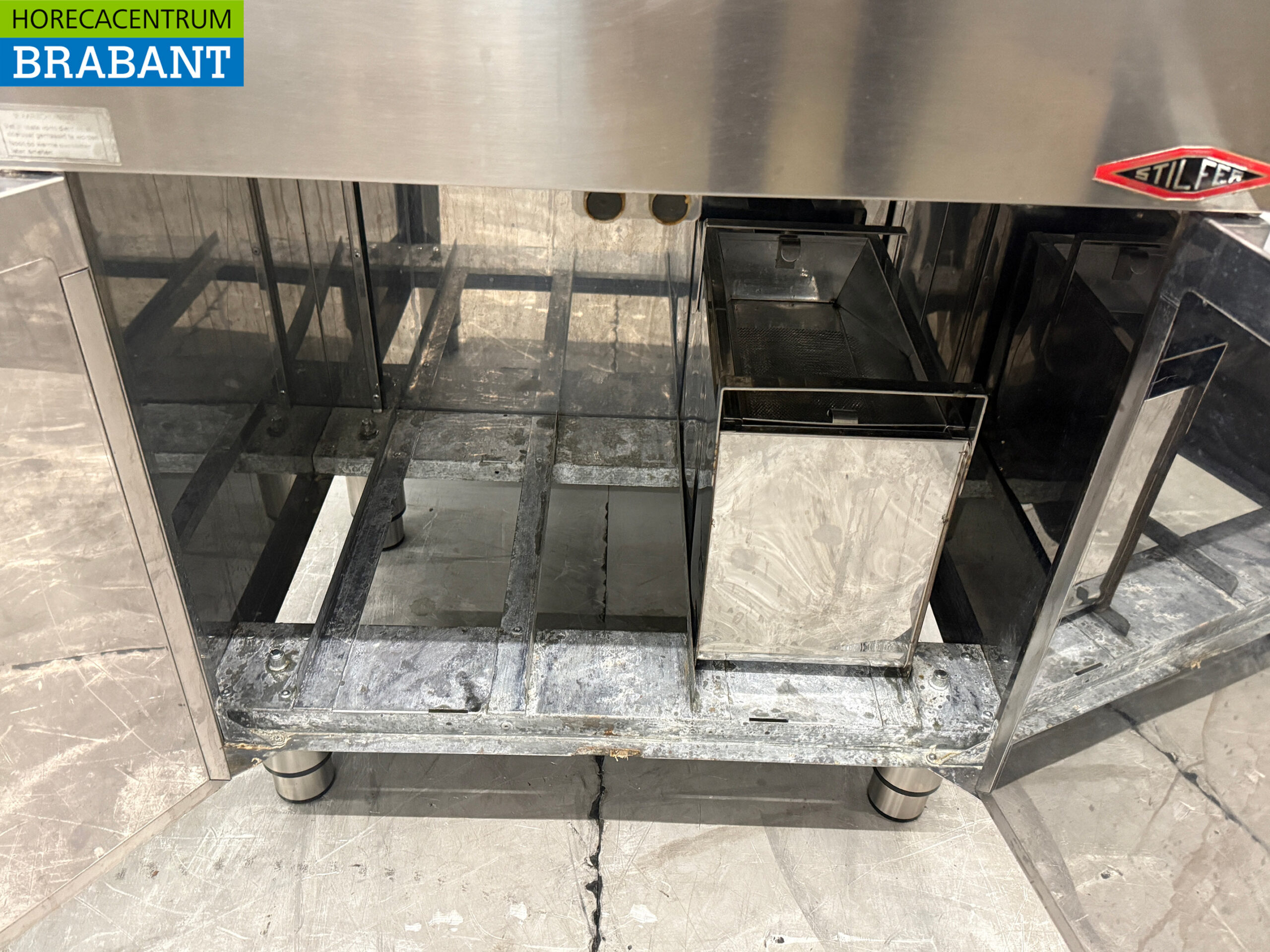 Friteuse double Stilfer en acier inoxydable, 2 x 12 litres, 2 x 400 V, pour la restauration – Image 5