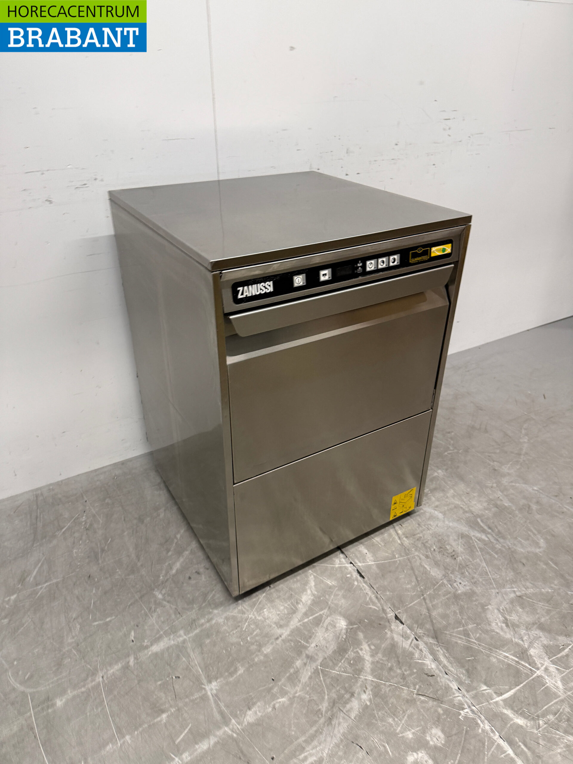 Lave-vaisselle Zanussi Zucai en acier inoxydable 400V Horeca – Image 3