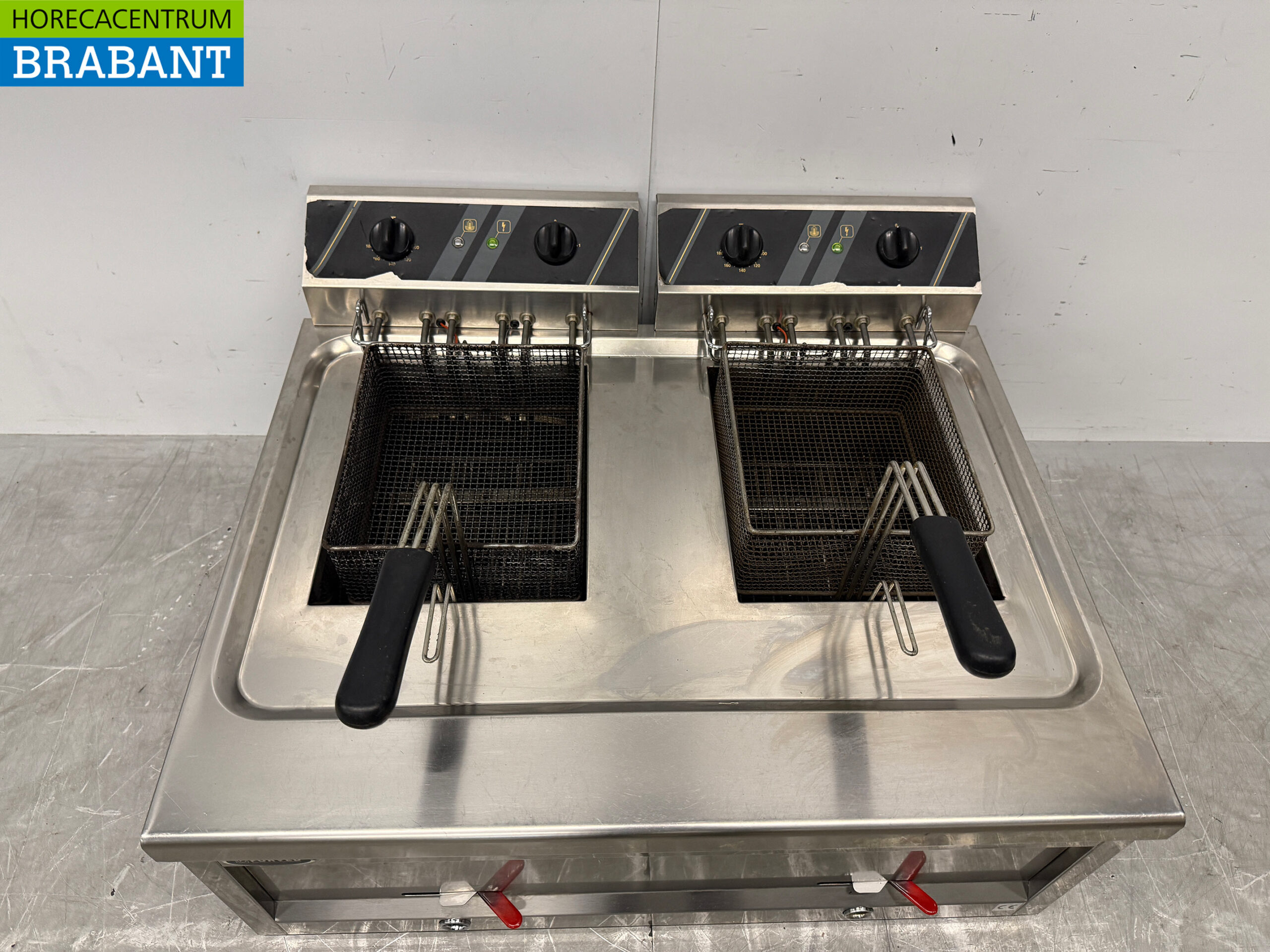 Friteuse double Forved en acier inoxydable 2 x 12 litres 2 x 400V Horeca – Image 4