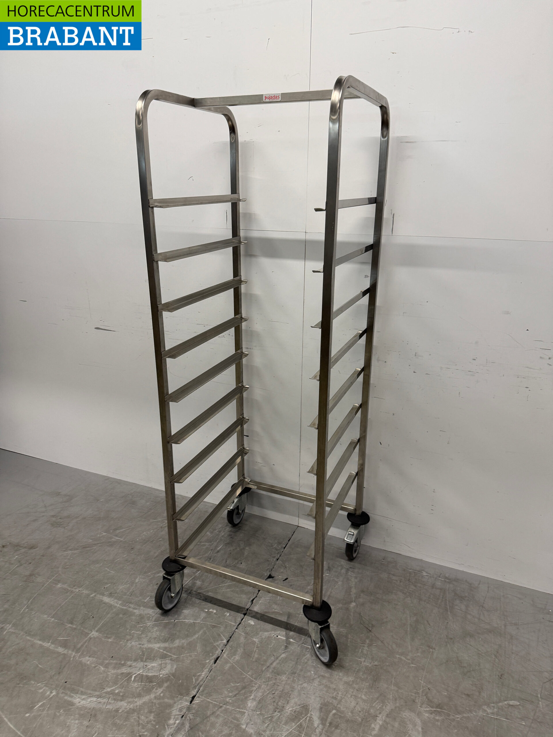 Chariot à étagères HCB en acier inoxydable pour 9 paniers à linge de 50 x 50 cm – Secteur de la restauration – Image 2