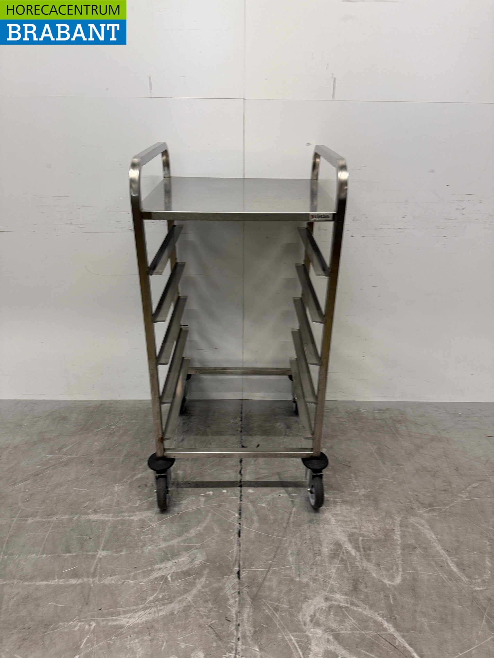 Chariot à étagères HCB en acier inoxydable pour 5 paniers à linge de 50 x 50 cm – Secteur de la restauration