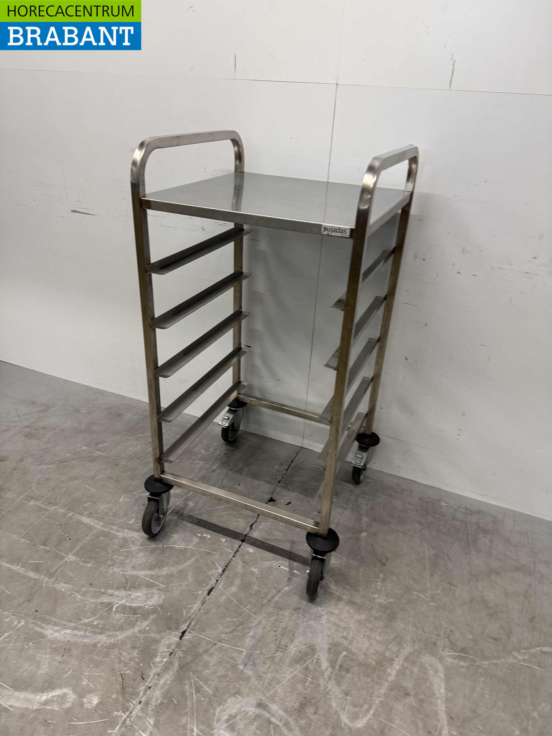 Chariot à étagères HCB en acier inoxydable pour 5 paniers à linge de 50 x 50 cm – Secteur de la restauration – Image 2