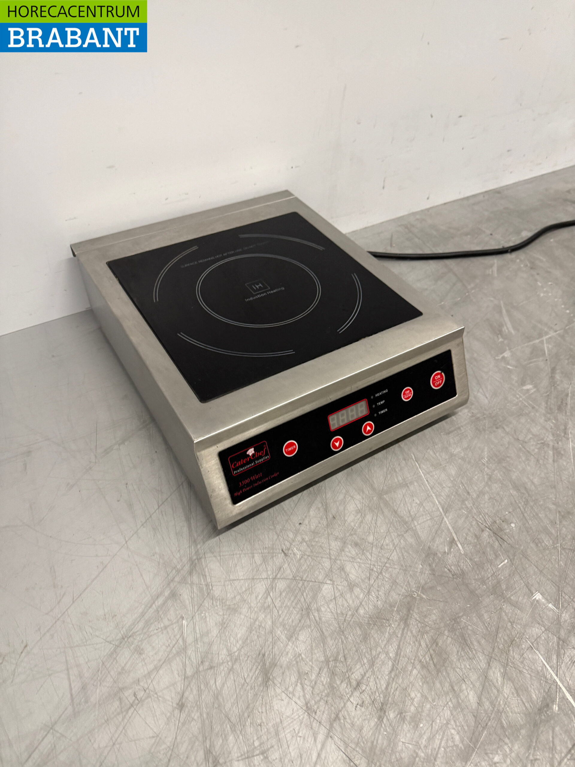 Plaque de cuisson à induction Caterchef en acier inoxydable, 3,5 kW, 230 V, pour la restauration – Image 3