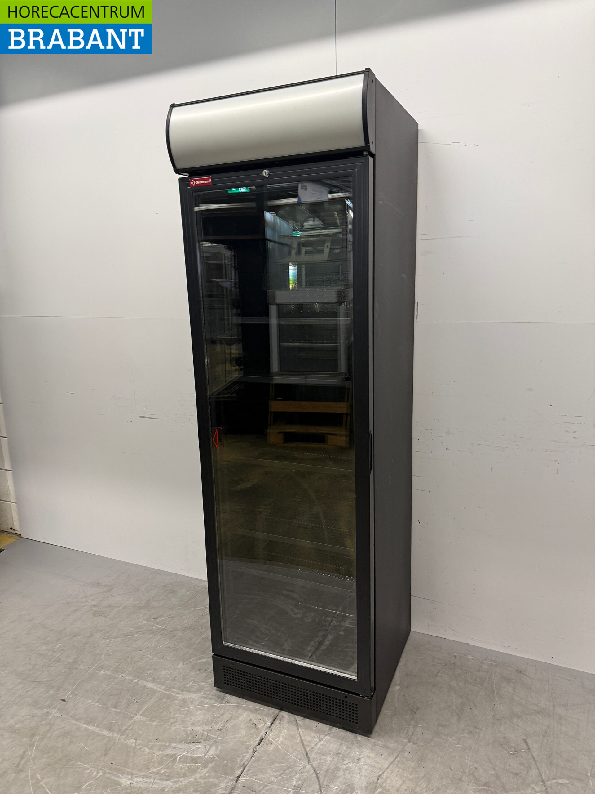 Armoire réfrigérée Diamond à porte vitrée, 380 litres, 230 V, pour la restauration – Image 2