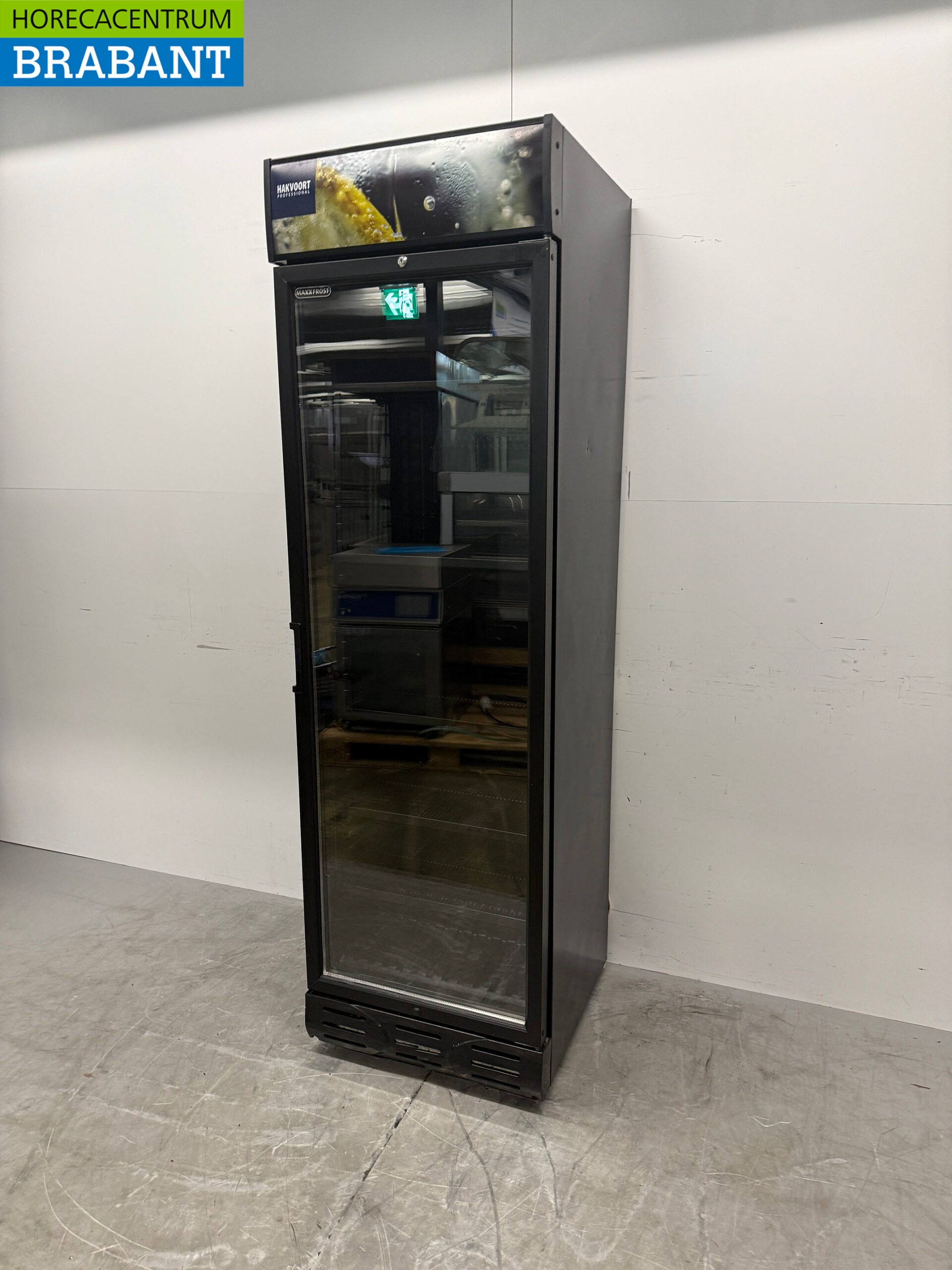 Réfrigérateur Maxxfrost à porte vitrée, 382 litres, 230 V, pour la restauration – Image 2