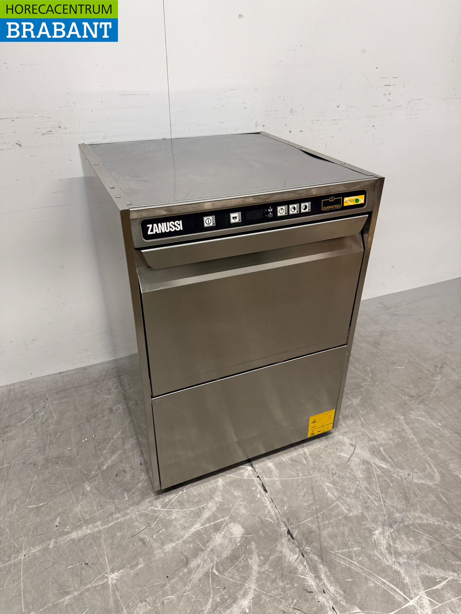 Lave-vaisselle Zanussi Zucai en acier inoxydable 400V Horeca – Image 3
