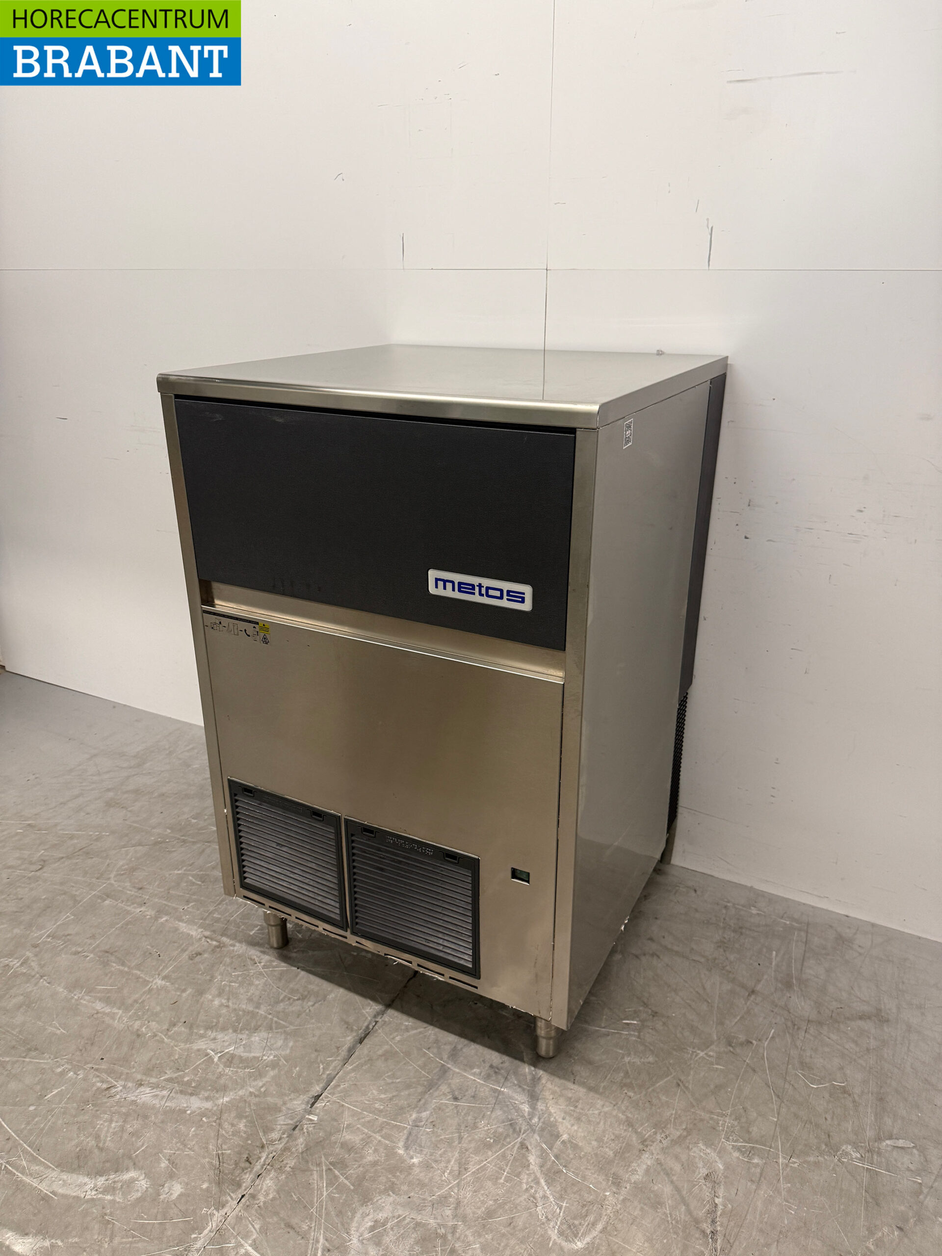 Machine à glace en acier inoxydable Brema 155 kg par jour 230V Horeca – Image 2