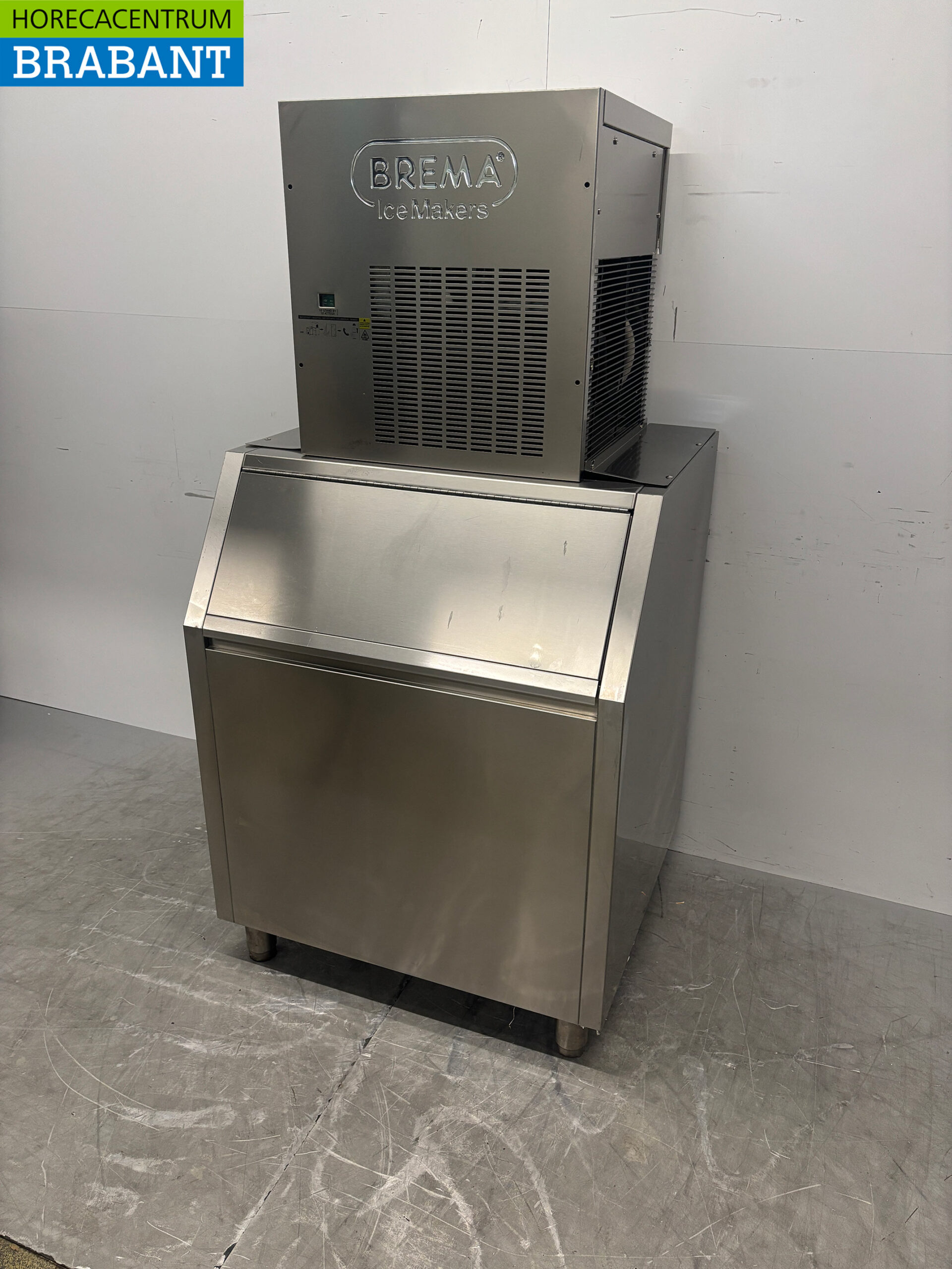 Machine à glace en paillettes Brema en acier inoxydable, 157 kg par jour, capacité de la trémie : 200 kg, 230 V, secteur de la restauration – Image 2