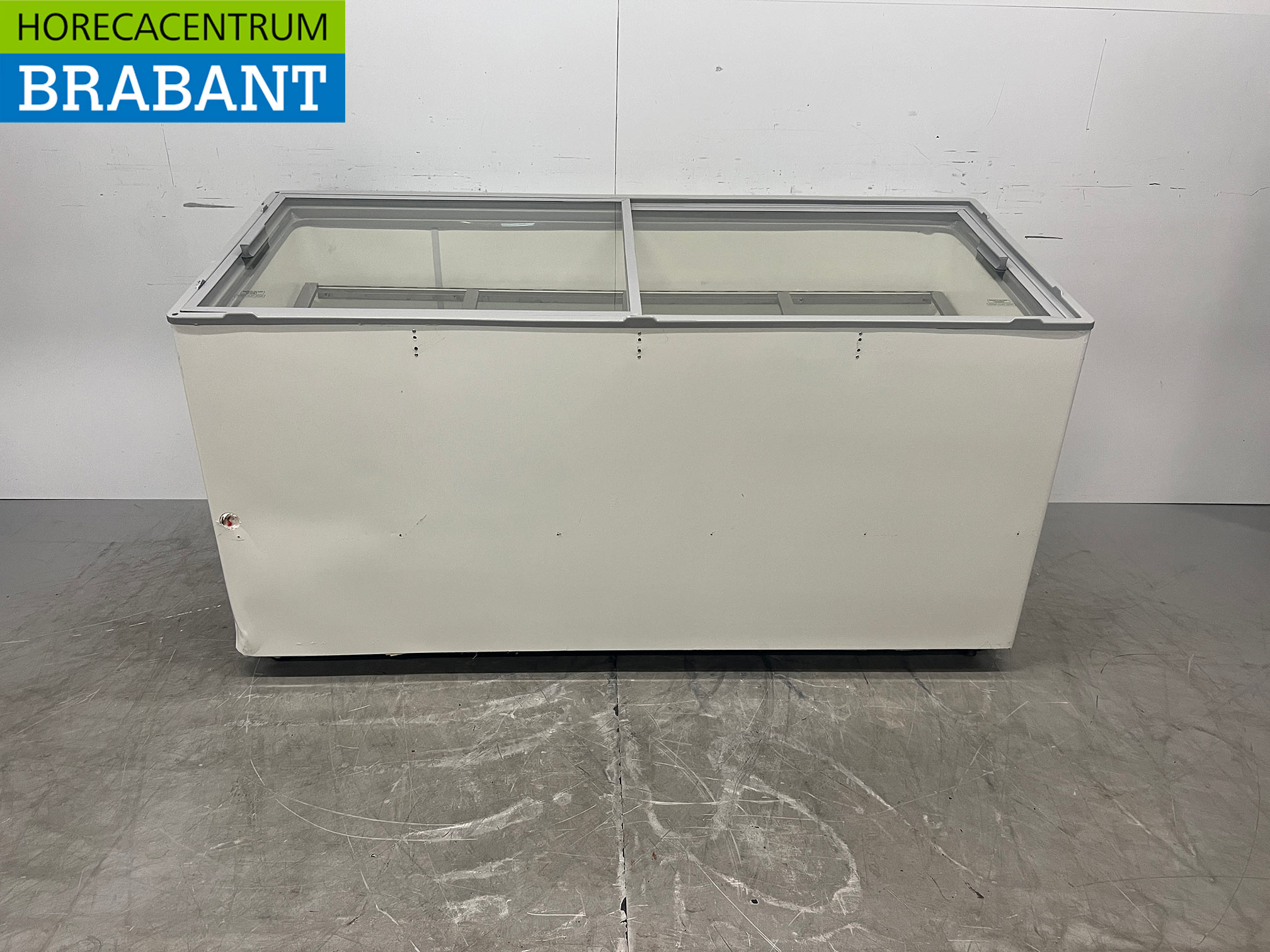 Combisteel mobile Cuba Scoop vitrine à glace 13 bacs 230V Horeca