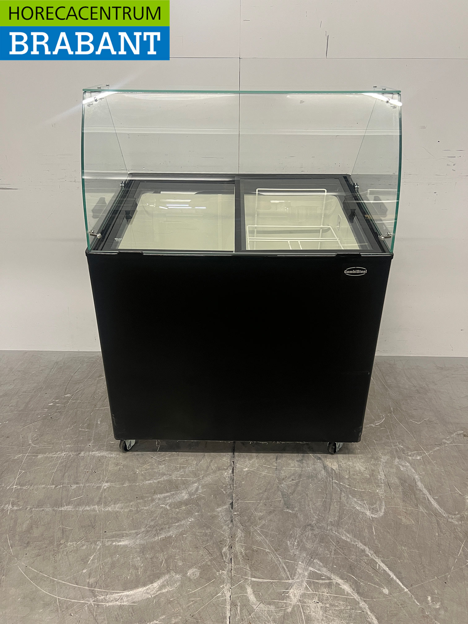 Mobile Combisteel Corsica Scoop vitrine à glace 6 bacs 230V Horeca