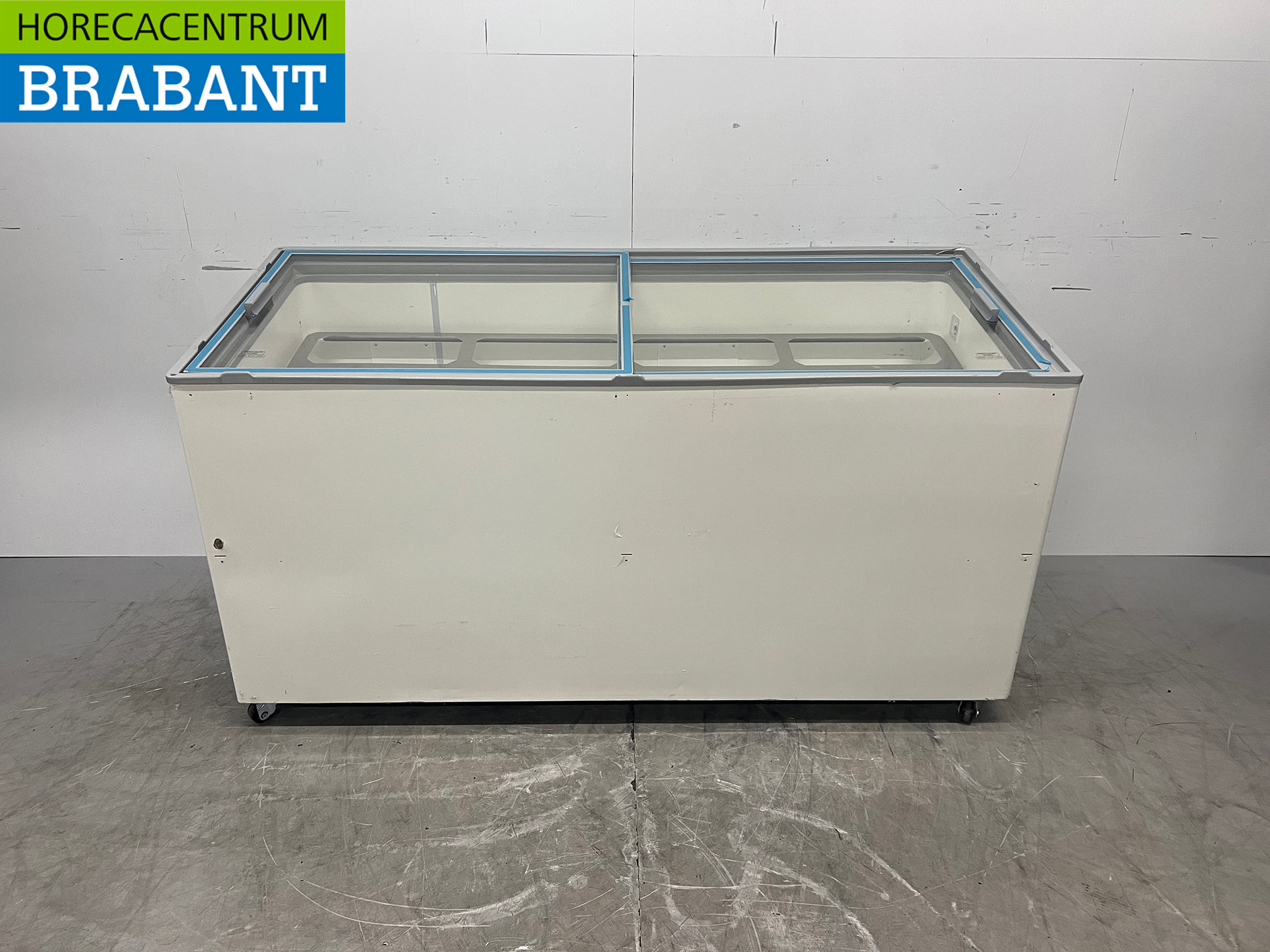 Combisteel mobile Cuba Scoop vitrine à glace 13 bacs 230V Horeca