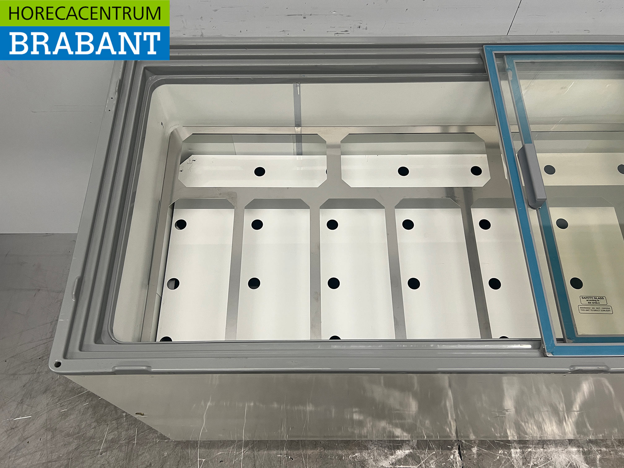 Combisteel mobile Cuba Scoop vitrine à glace 13 bacs 230V Horeca – Image 4