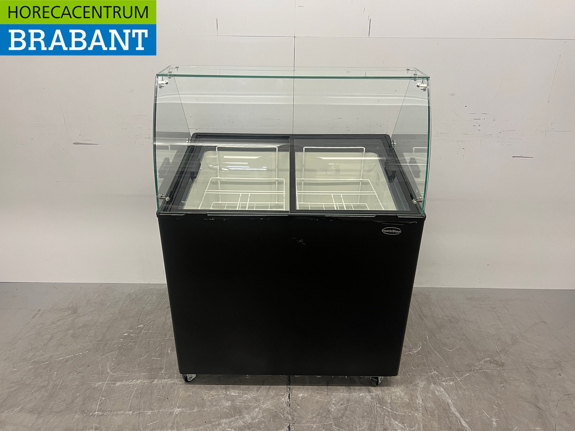 Mobile Combisteel Corsica Scoop vitrine à glace 6 bacs 230V Horeca