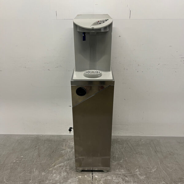 Refroidisseur d'eau Cosmetal en acier inoxydable avec socle et distributeur de gobelets, 230 V, pour le secteur de la restauration