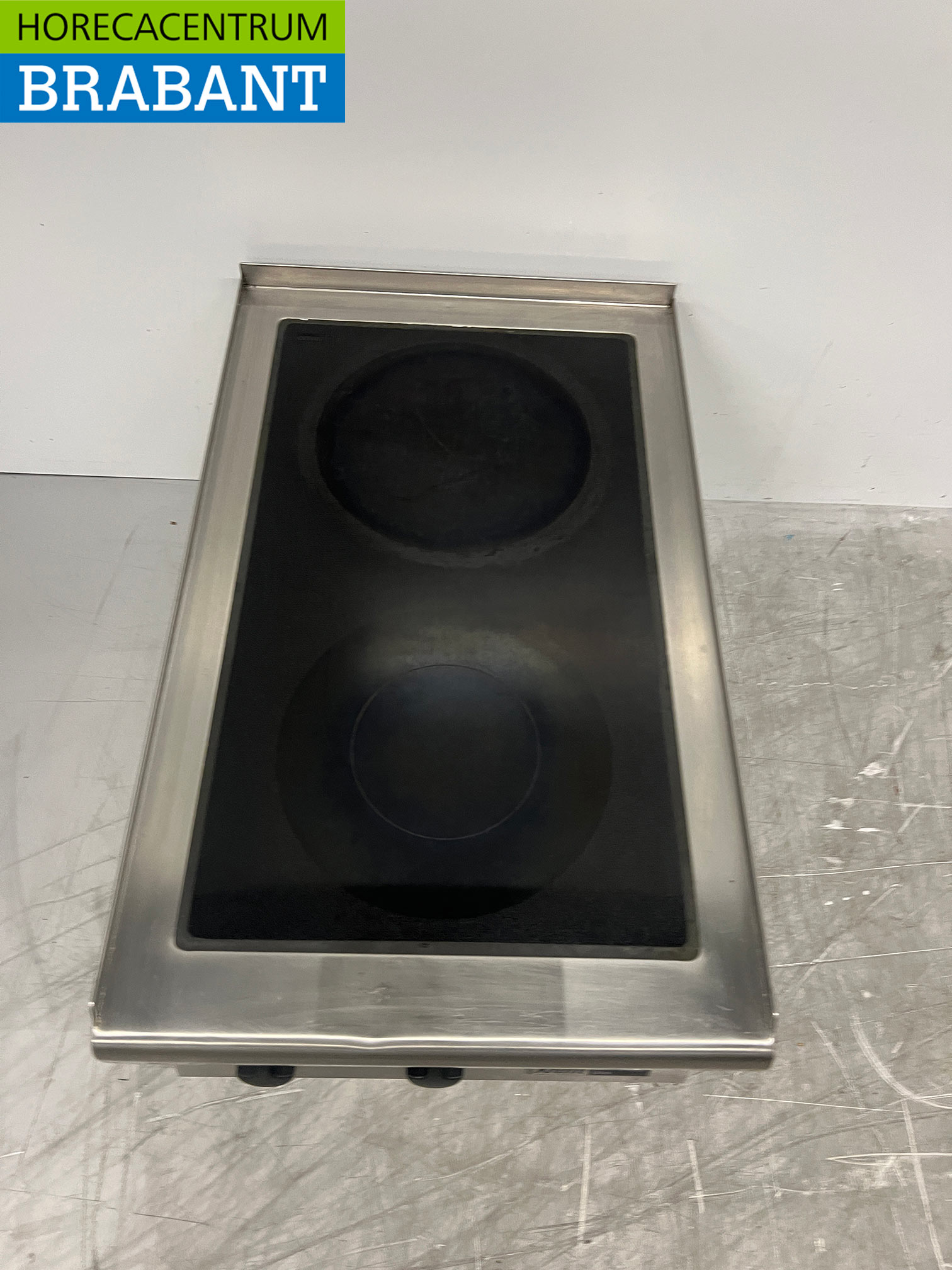 Cuisinière électrique à vitrocéramique Krefft en acier inoxydable, 2 feux, 50 cm, 400 V, pour la restauration – Image 4