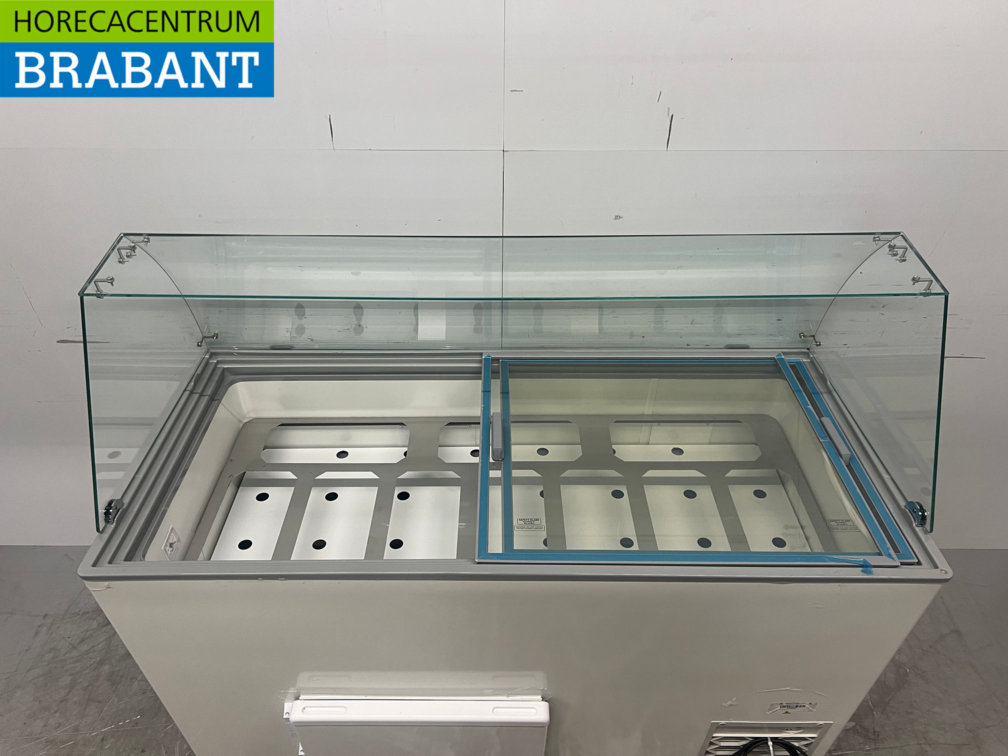 Mobile Combisteel Tenerife Scoop vitrine à glace 10 bacs 230V Horeca – Image 5