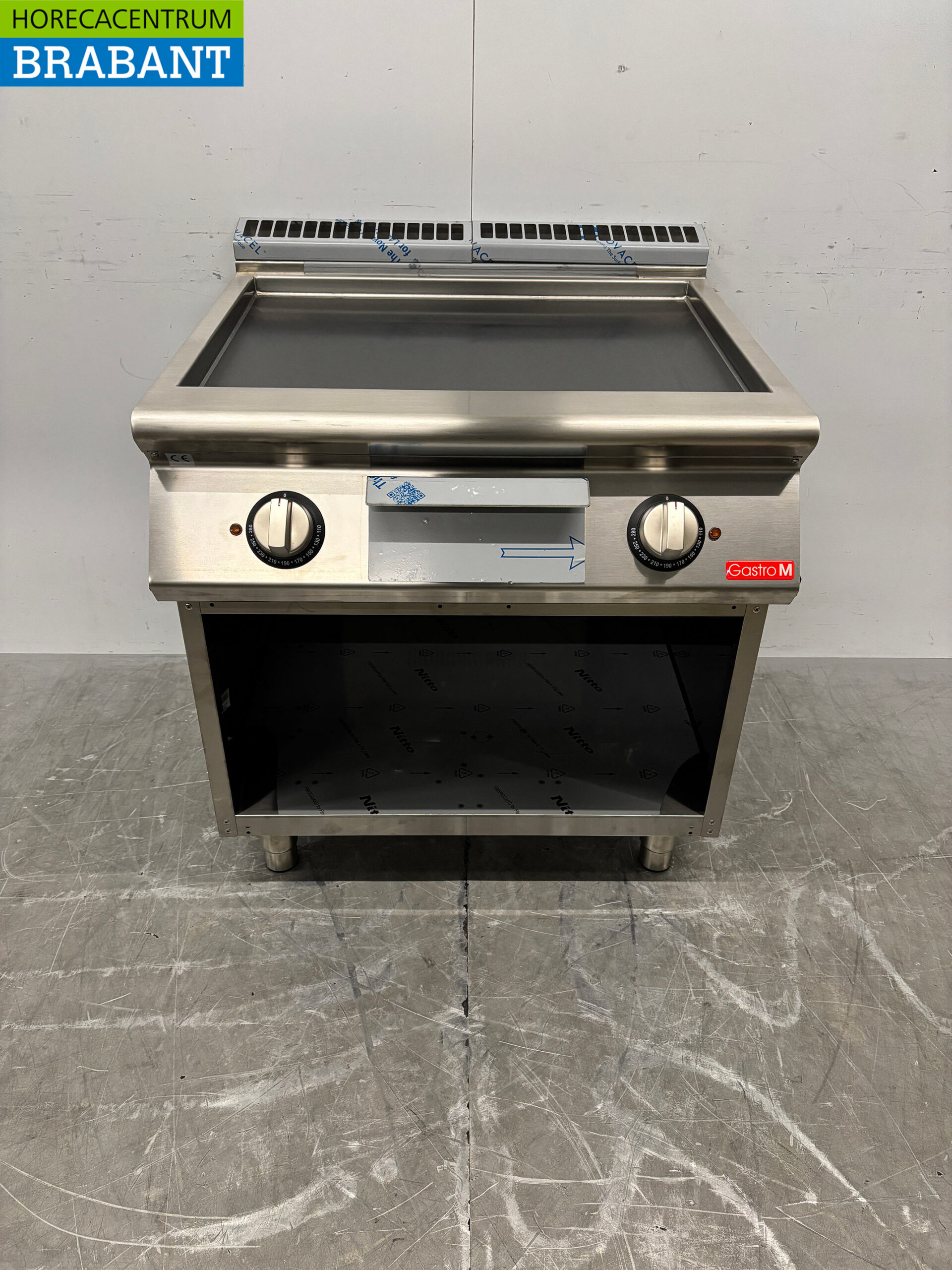 Plaque de cuisson lisse en acier inoxydable Gastro M, 80 cm, 400 V, pour la restauration