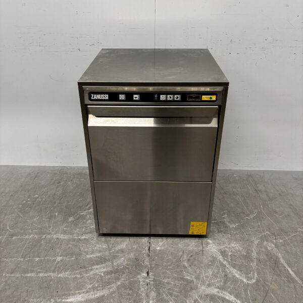 Lave-vaisselle Zanussi en acier inoxydable 400V Restauration
