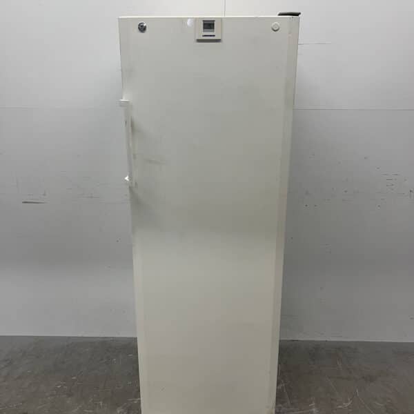 Réfrigérateur Liebherr 335 litres, 230 V, pour la restauration