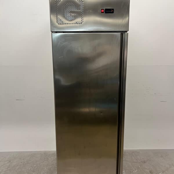 Armoire réfrigérée à porte simple en acier inoxydable, 543 litres, 230 V, pour la restauration