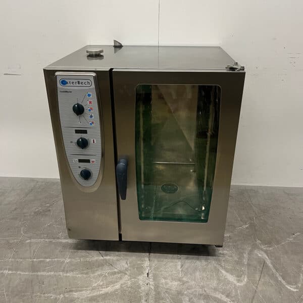 Combimaster Rational CM 101 en acier inoxydable, 10 x 1/1 GN, 400 V, pour la restauration