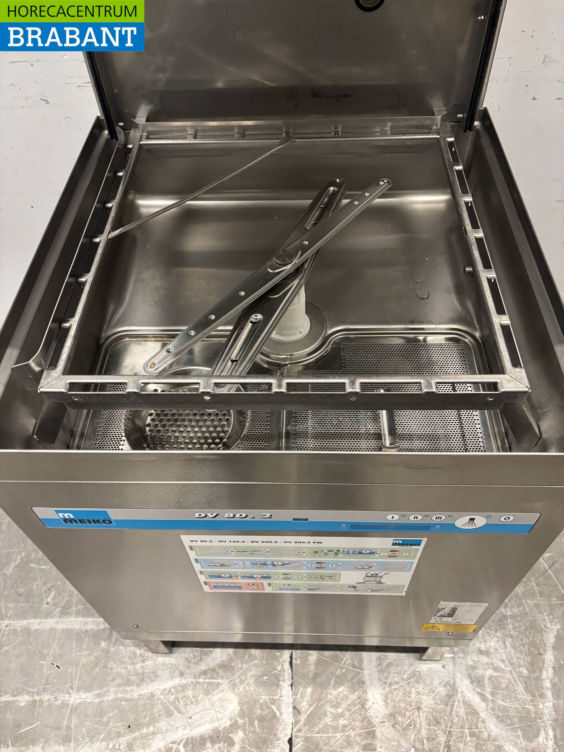Lave-vaisselle à passage Meiko en acier inoxydable avec pompe de vidange 400V Horeca – Image 5