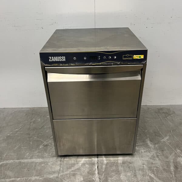 Lave-vaisselle Zanussi ZLAI3 en acier inoxydable avec pompe de vidange, 400 V