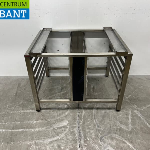 Châssis Novameta en acier inoxydable avec étagère 12 x 1/1 GN 90 x 70 x 67,5 cm pour la restauration