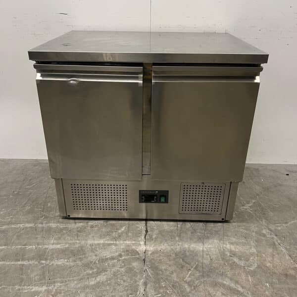 Table de travail réfrigérée Tefcold en acier inoxydable, 2 portes, 90 cm, 230 V, secteur de la restauration