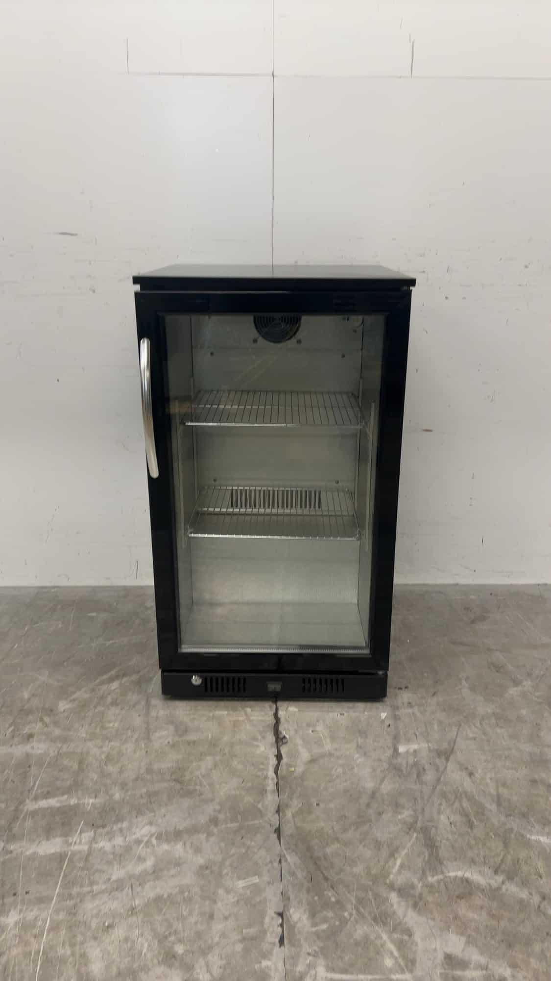 Réfrigérateur de bar 118 litres, 230 V, 50 x 50 x 90 cm, secteur de la restauration