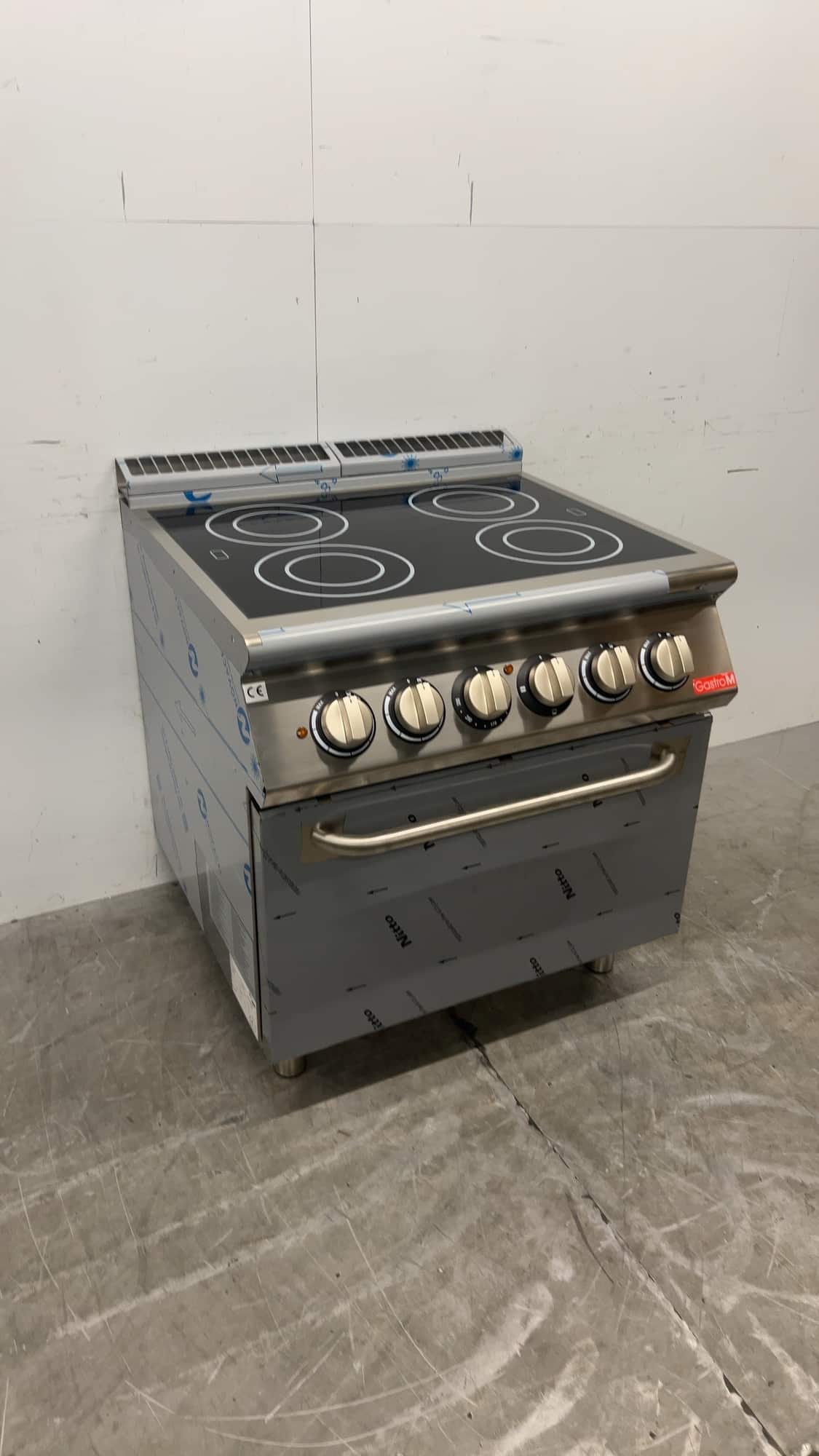 Cuisinière à induction avec four RVS Gastro M GM70/80 CFVE, 15,2 kW, 400 V, pour la restauration