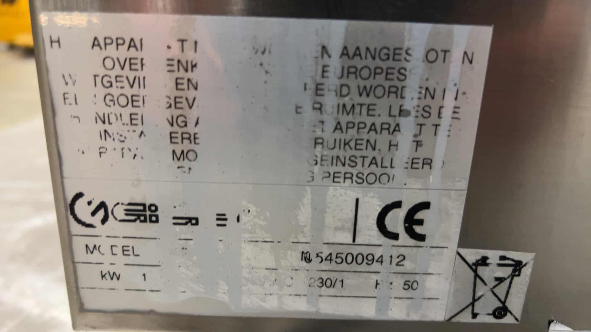 Bain-marie GIGA en acier inoxydable 1/1 GN 40 x 66 x 31 cm 230 V pour la restauration
