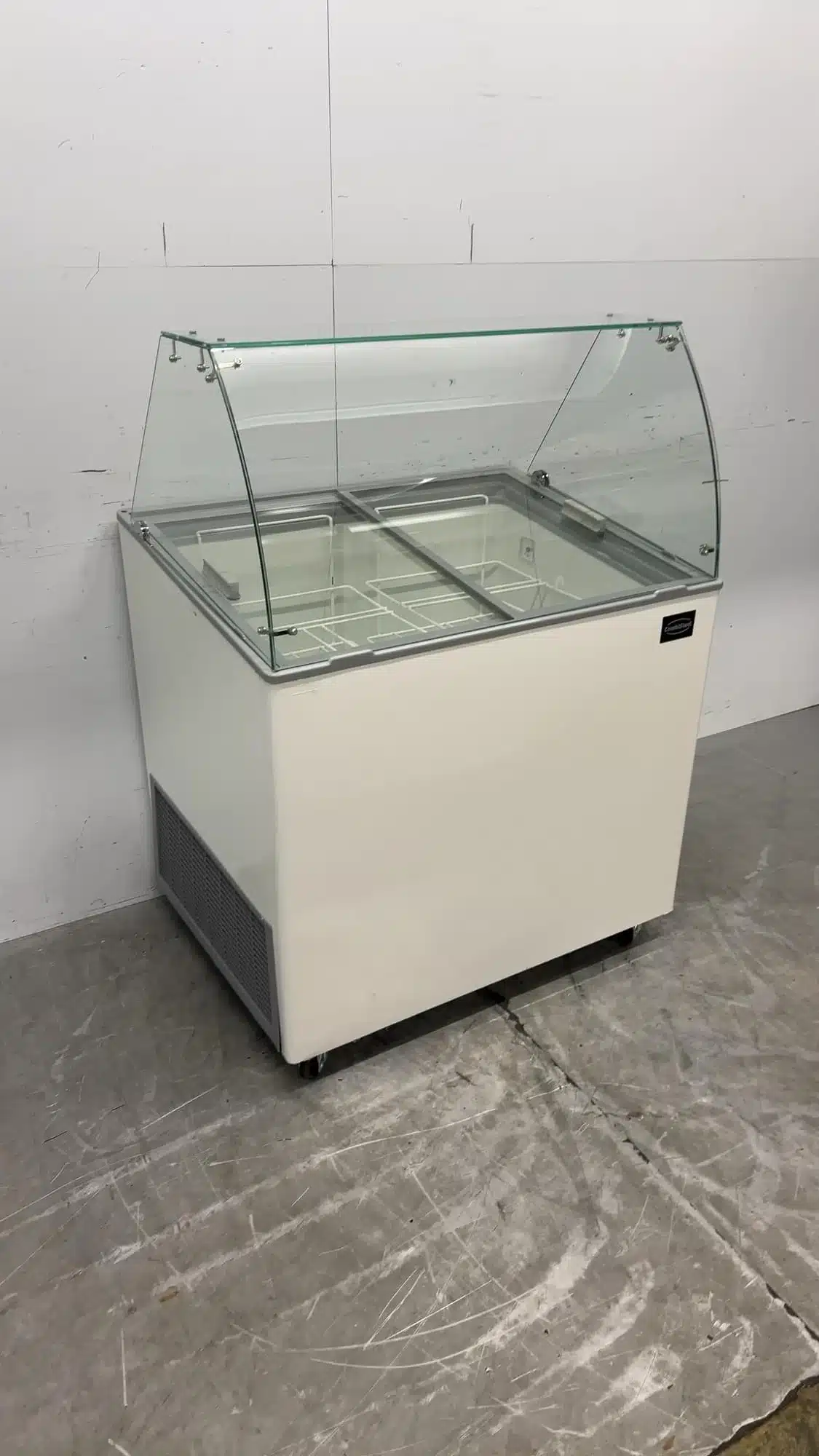 Combisteel Corsica 74720125 Schepijsvitrine 6 x 5 liter 91 x 68 x 123 cm 230V Horeca